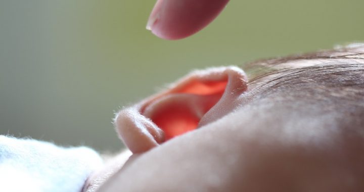 L’otite, une source de troubles auditifs chez l’enfant