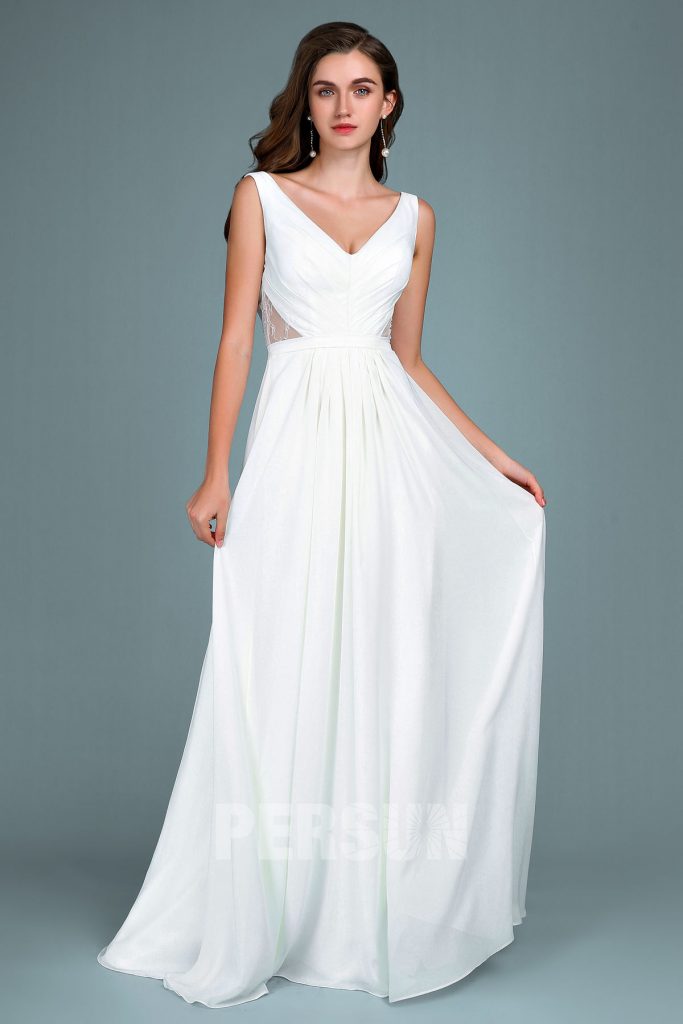 Robe de soirée blanc cassé simple longue col en V plissé
