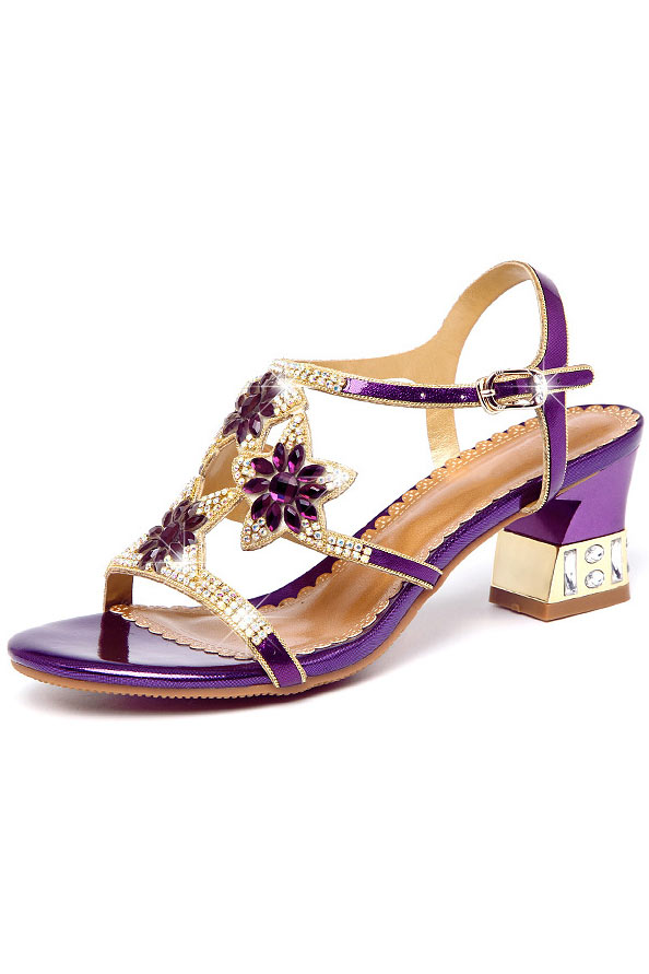Sandale de soirée violette ornée de strass 