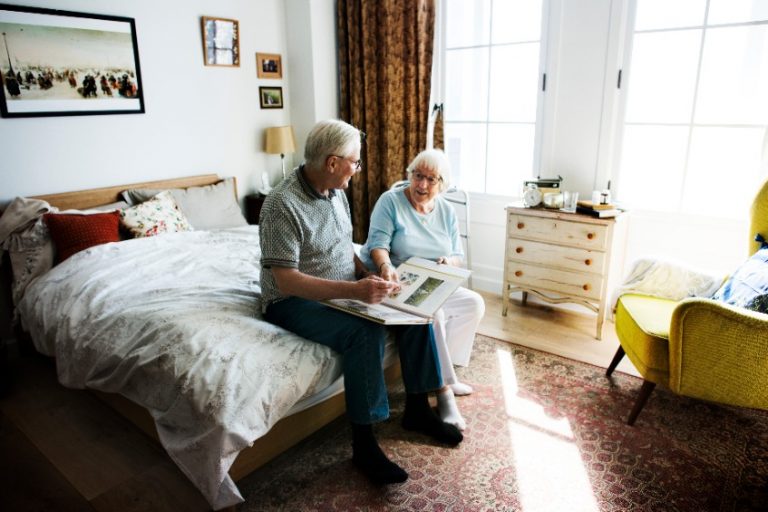 Vivre ensemble entre séniors, c'est mieux