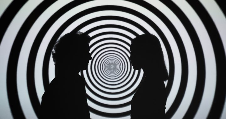 L’Hypnose : La Clé d’un Sommeil Réparateur ?